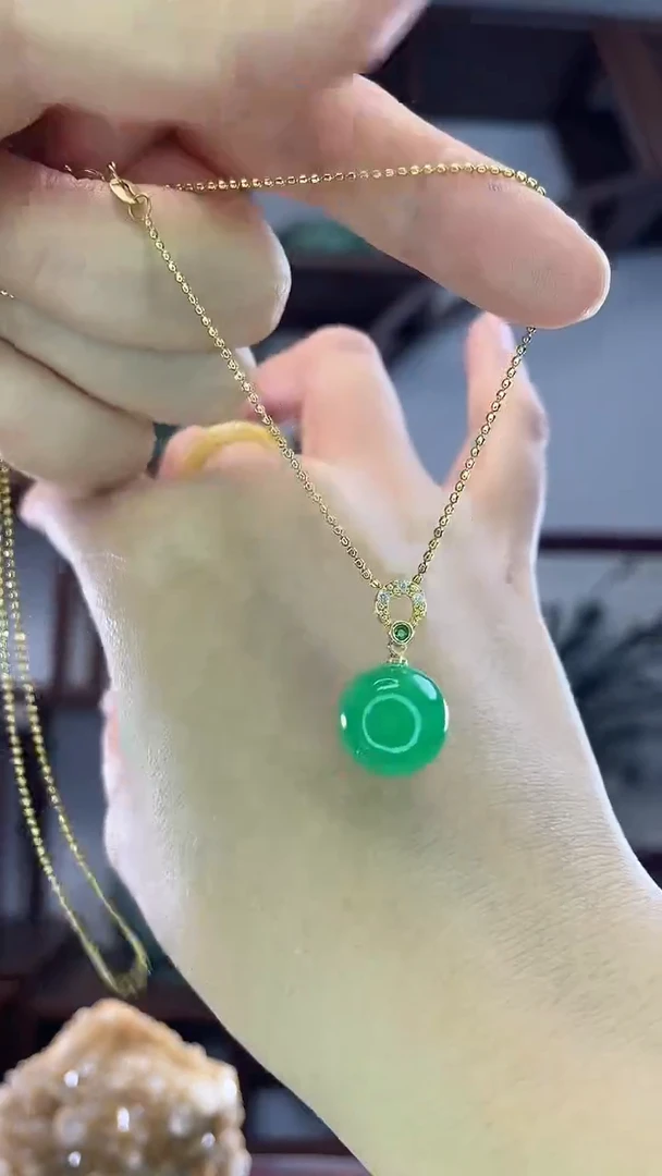 吊坠(赠链)未镶嵌翡翠D75翡翠单珠