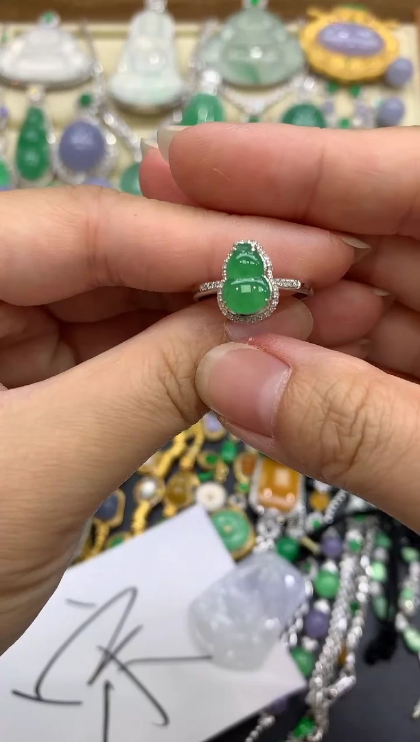翡翠戒指18K金镶嵌172-中国好珍宝
