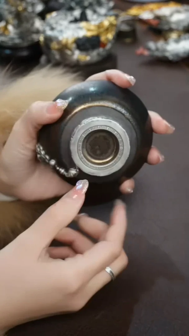 【闪购商品】境秋黑陶主人杯高定