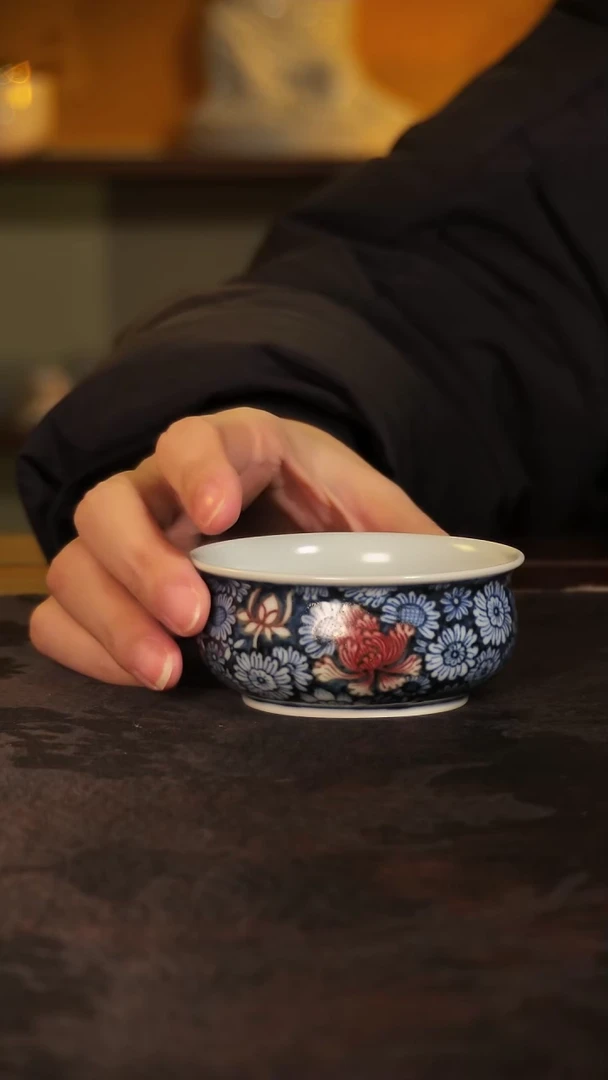 唐语青花釉里红主人杯