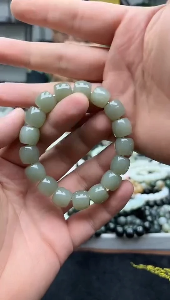 未镶嵌手串和田玉新疆且末青白13