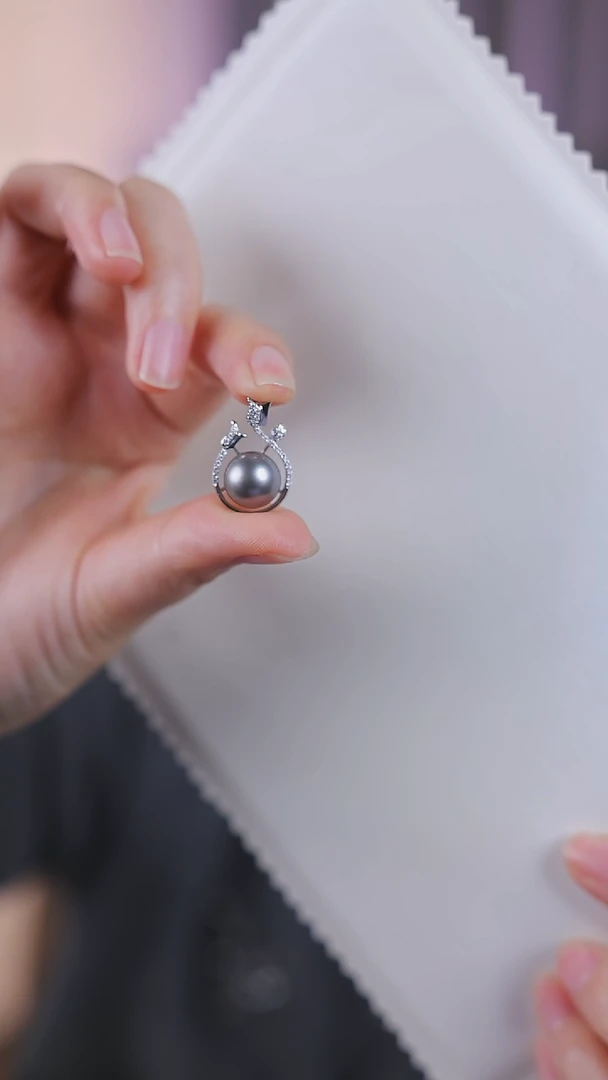 【闪购商品】海水珍珠吊坠(不含链)18K金镶嵌10-11mm/圆