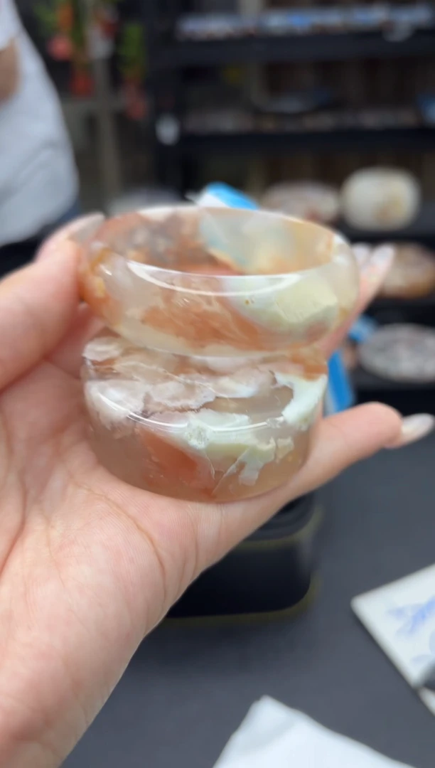 石英质玉手镯未镶嵌26(54圈赠送镯心)