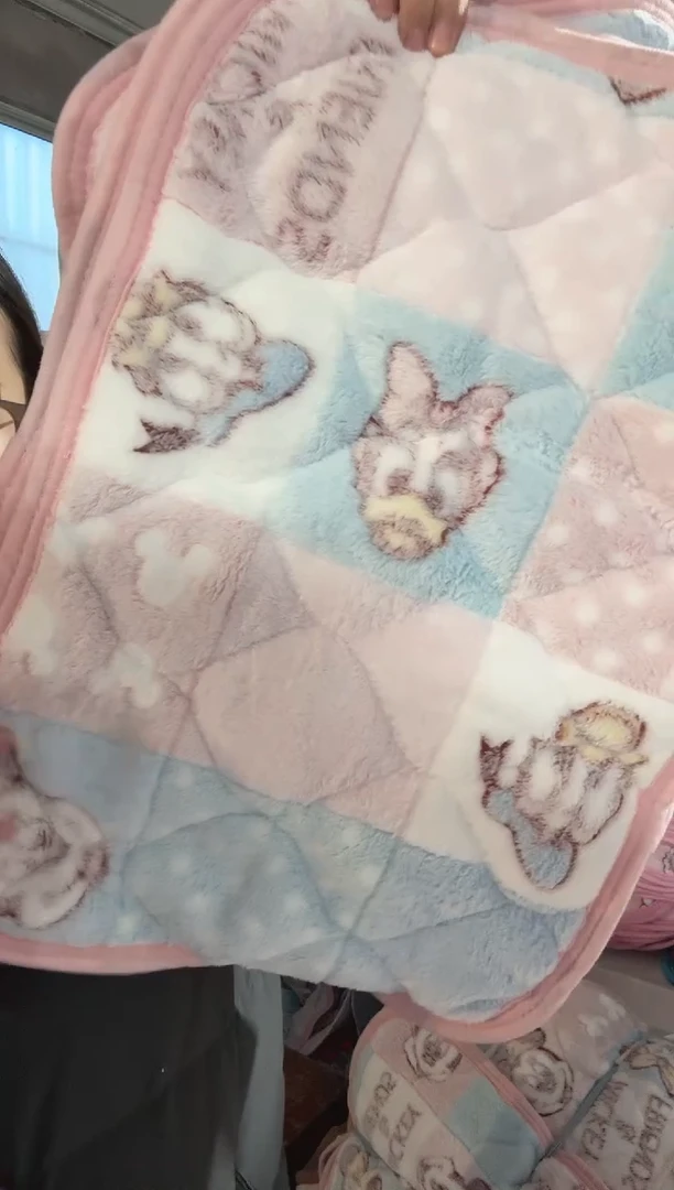 满35包邮   瑕疵35*50立体浮雕  到手3个