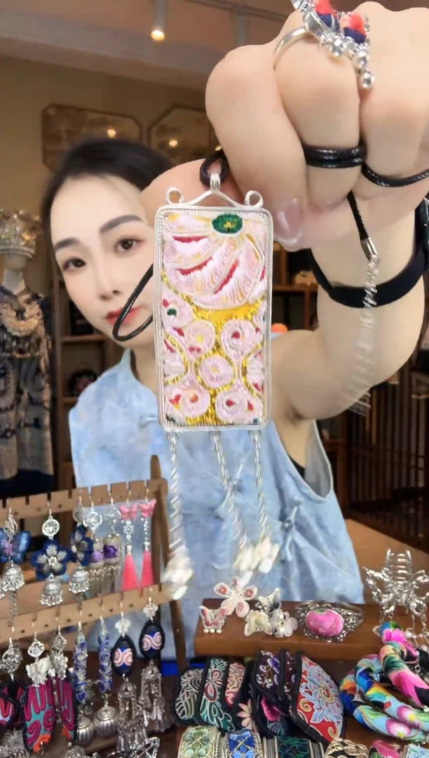 刺绣非遗刺绣民族风饰品