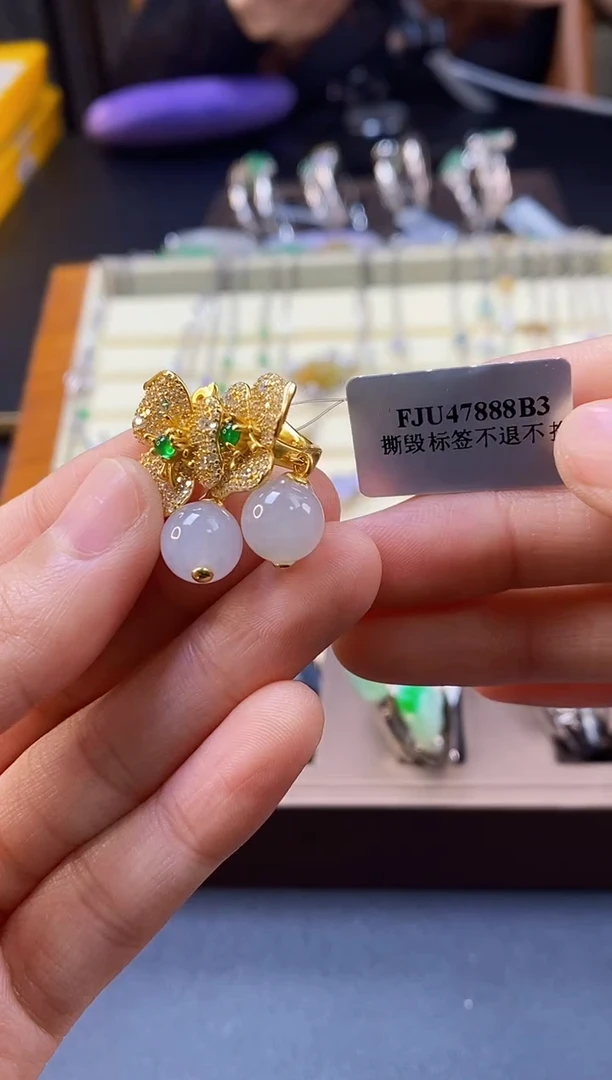 颈饰银S925镶嵌翡翠17760