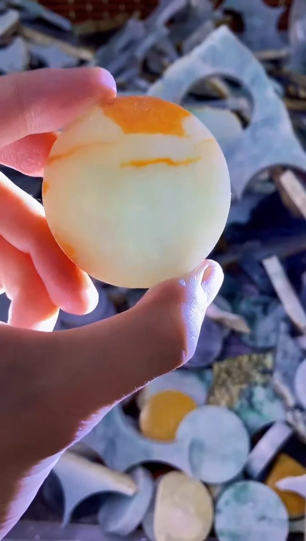 翡翠挂件未镶嵌纯天然A货翡翠260