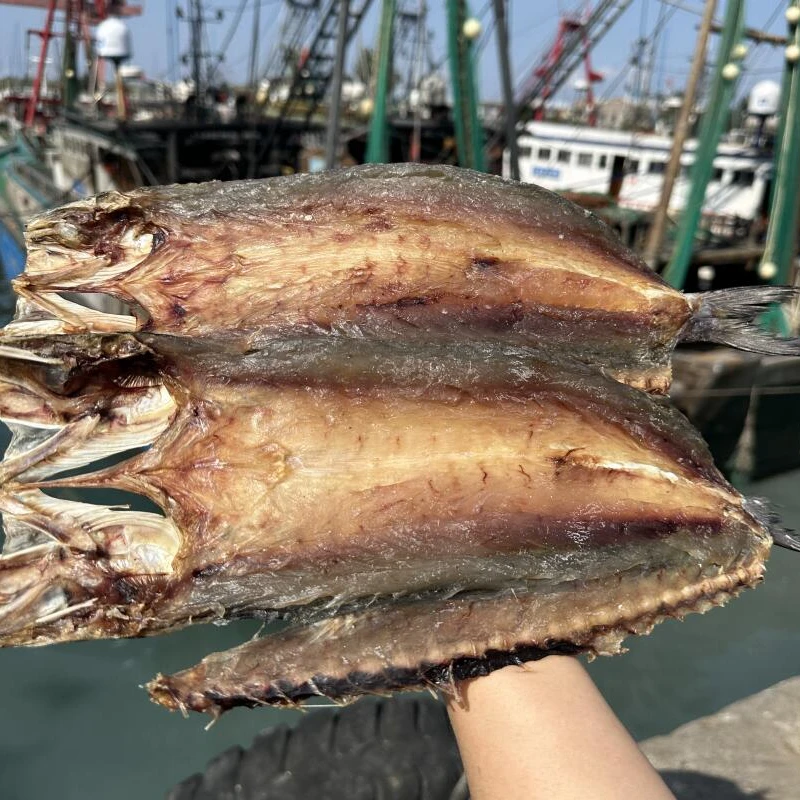 新鲜晒三成干偏咸崔鱼