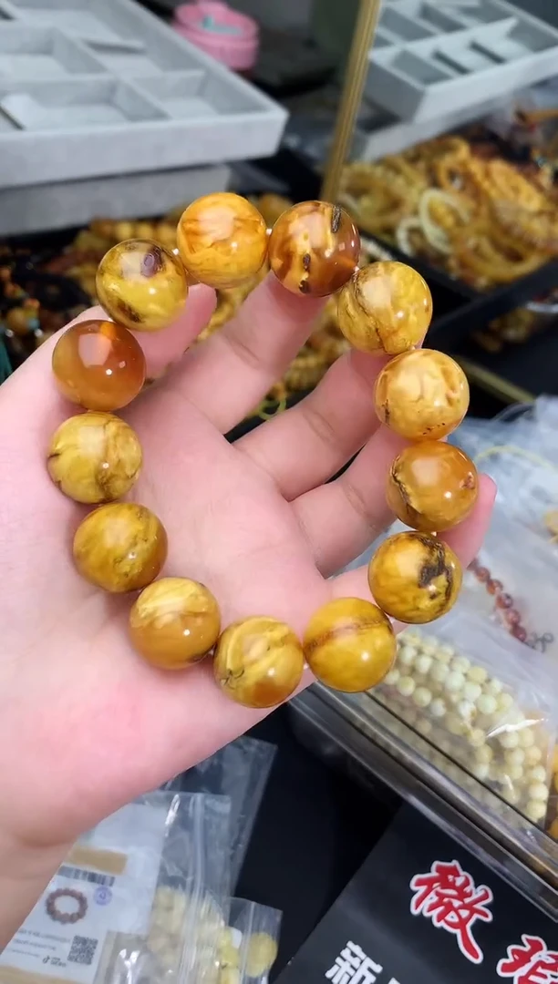 蜜蜡未镶嵌珠宝奇石99