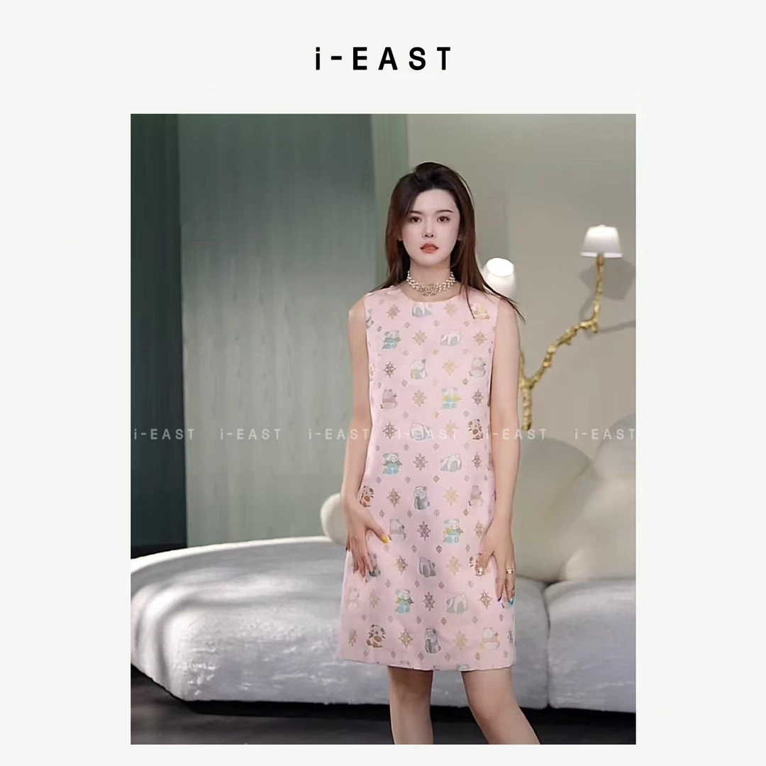i-EAST 萌萌熊猫~新中式小熊猫无袖连衣裙-5C GF5270