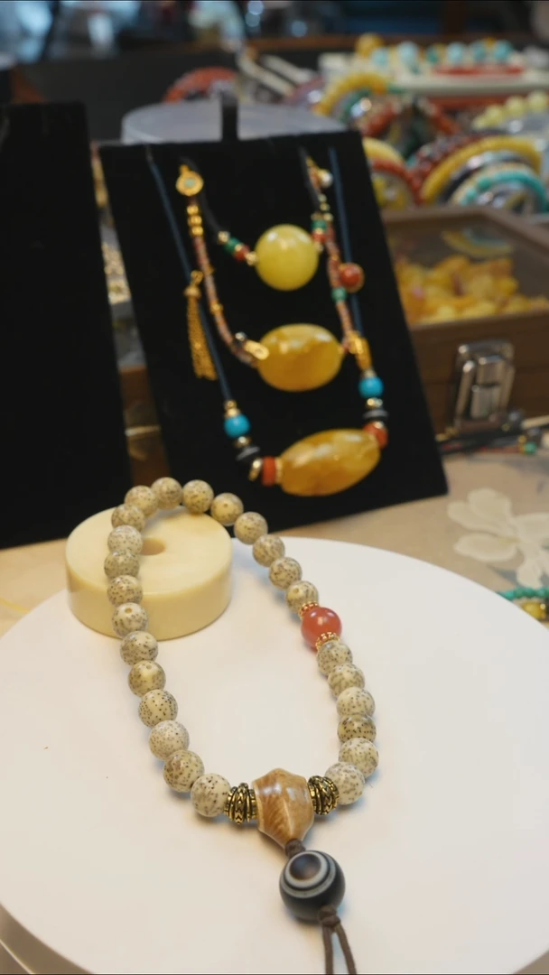 无非金属?****来给悄悄地