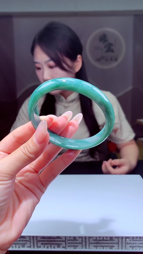 翡翠未镶嵌颈饰天然翡翠(拍一发二）