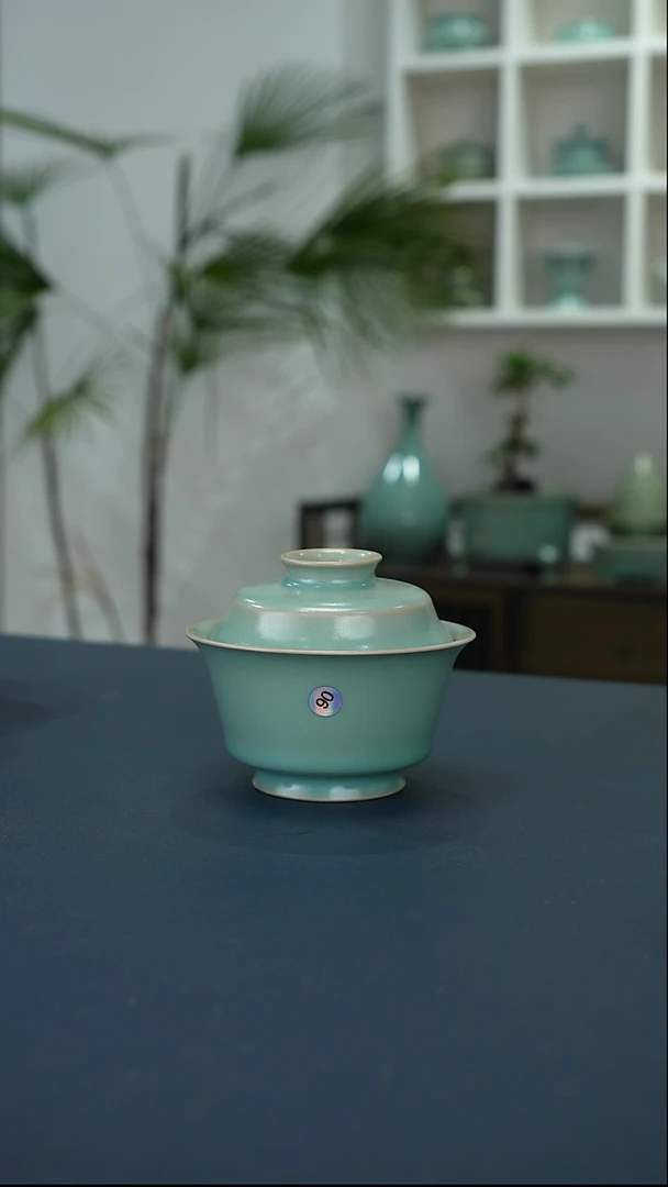 瓷片90号马蹄两才盖碗一级品120cc      洁