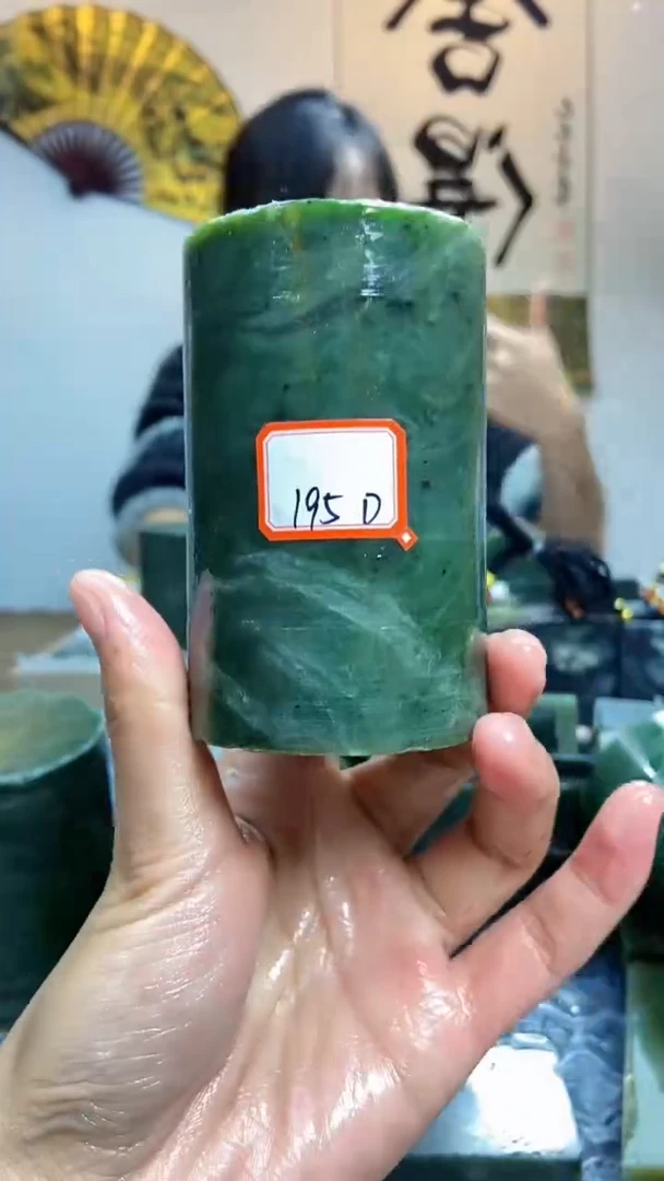 未镶嵌和田玉挂件1