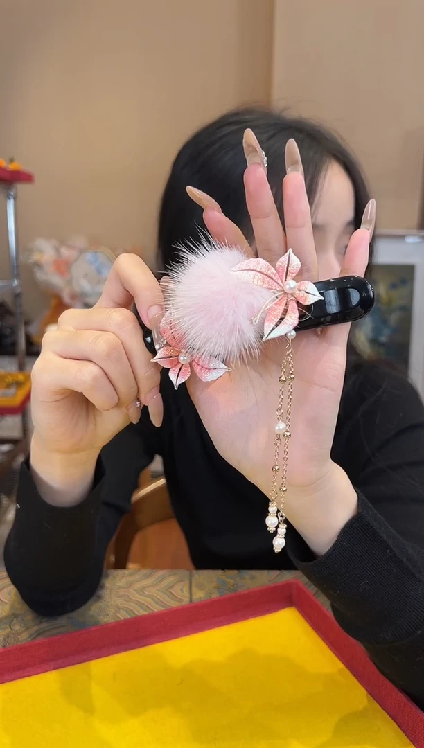 刺绣非遗绒花（发饰）