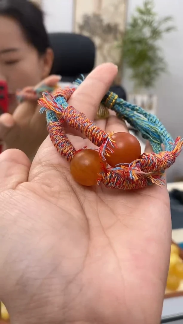 未镶嵌琥珀裸石天然琥珀蜜蜡多样性发一