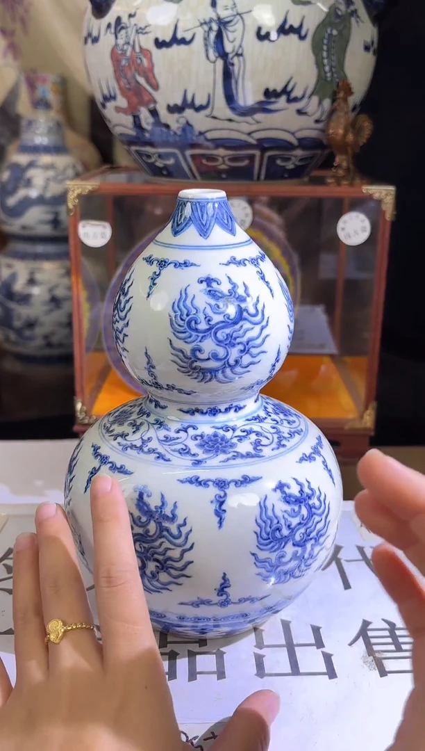 摆件现代艺陶瓷T542