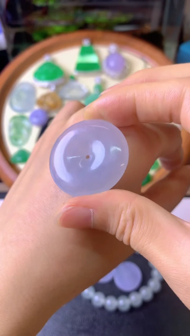 未镶嵌定制翡翠勇**宝毛货抛光