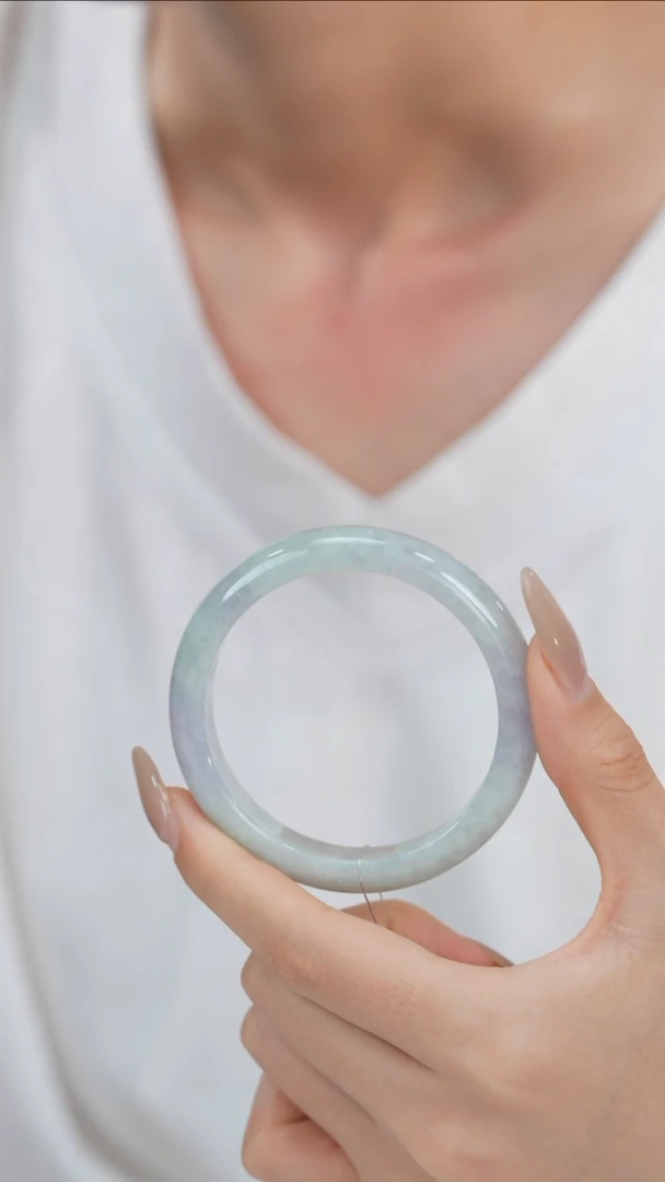 翡翠手镯未镶嵌翡翠手镯L0410