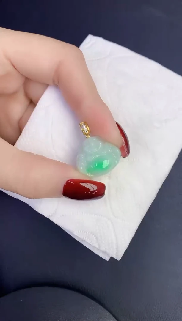 颈饰未镶嵌翡翠缅甸天然翡翠a货