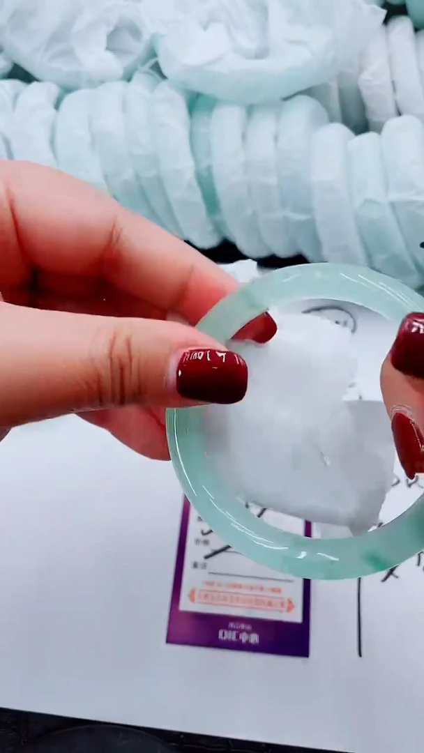 【闪购商品】石英质玉手镯未镶嵌P29-56/57