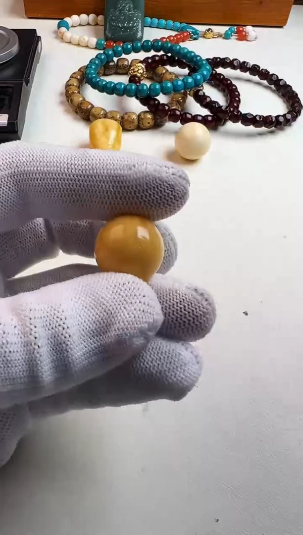 蜜蜡颈饰未镶嵌蜜蜡