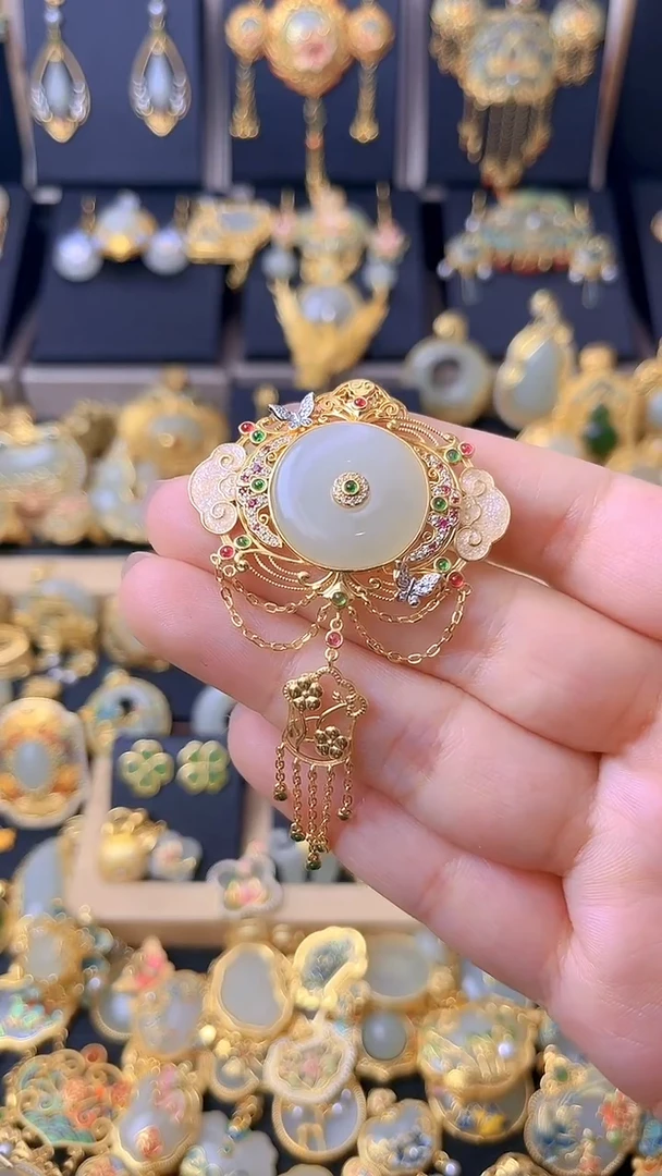 颈饰银S925镀金镶嵌和田玉大平安扣流苏吊坠