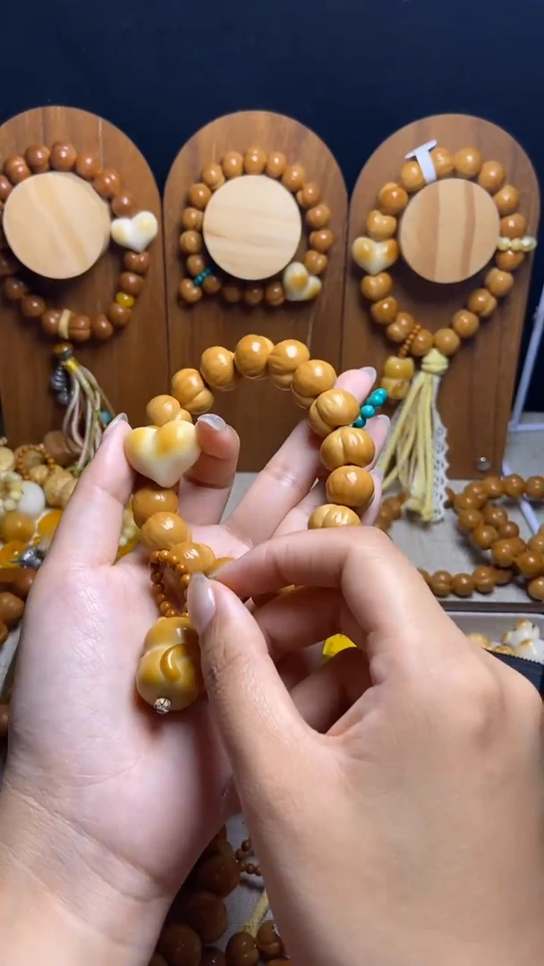 手串猴头核桃?***影全品聚宝盆爱心绿跑环加橄榄悟道猫吊坠手串
