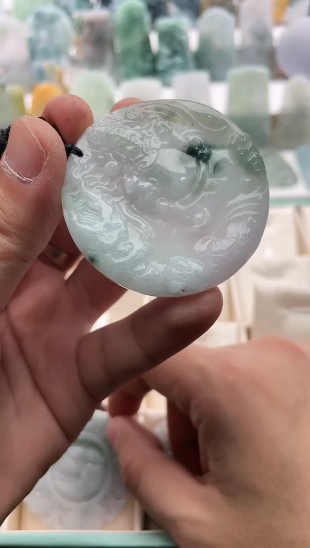 【闪购商品】翡翠颈饰未镶嵌..../1/22/ 42