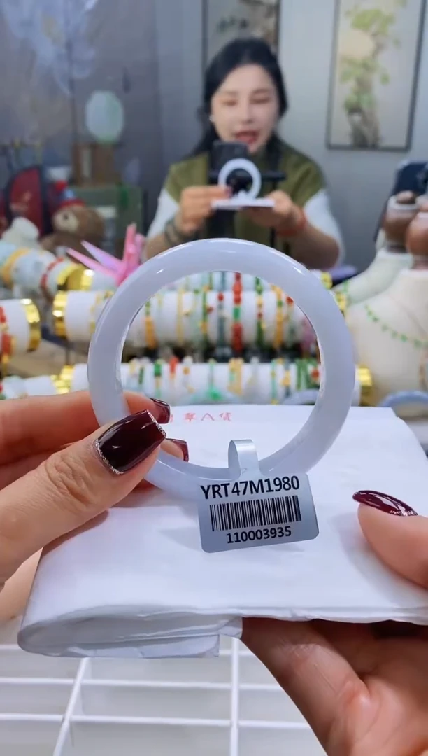 未镶嵌手镯翡翠35号57.7/11.3*8.6