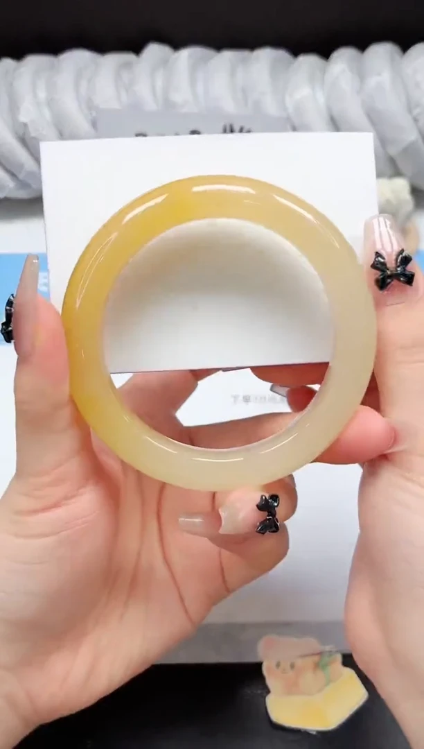 未镶嵌手镯石英质玉34/黄龙60