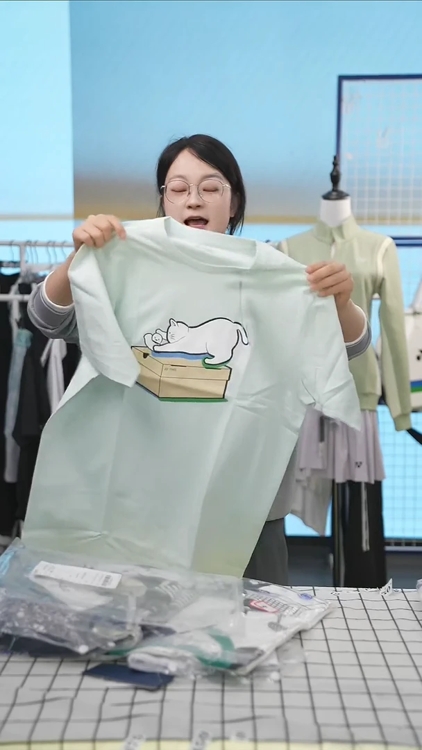 527清仓衣服，不退不换！！L码