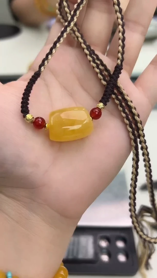 裸石琥珀未镶嵌琥珀蜜蜡吊坠