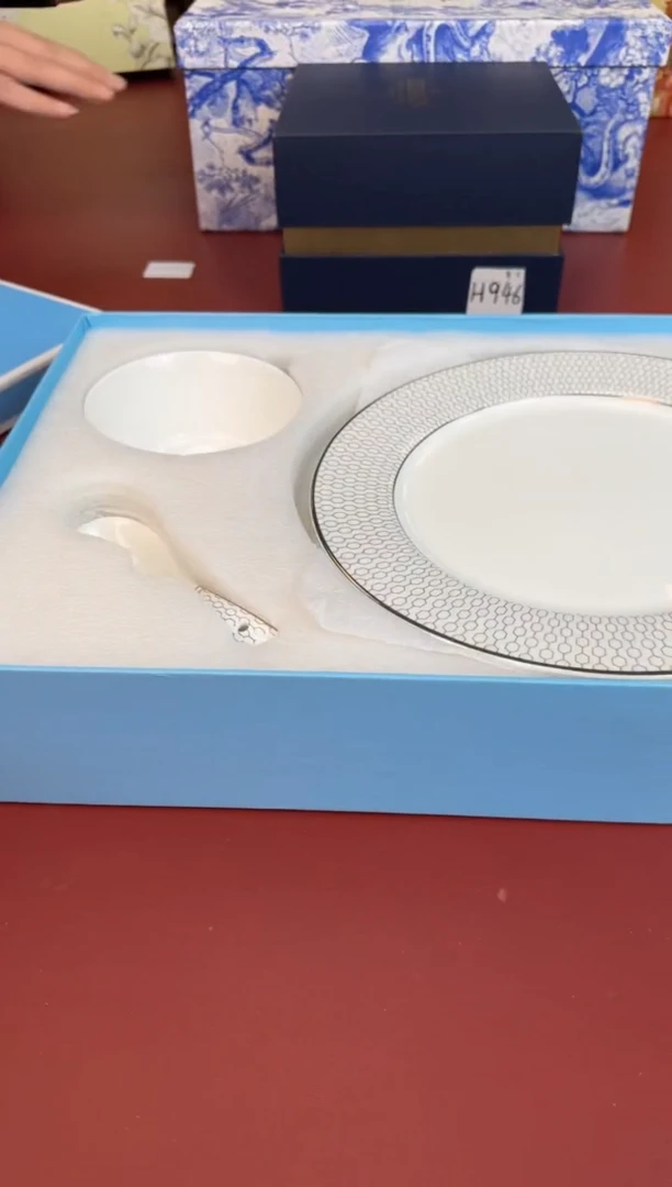 【闪购商品】瓷片新号开播全场漏@@H1723