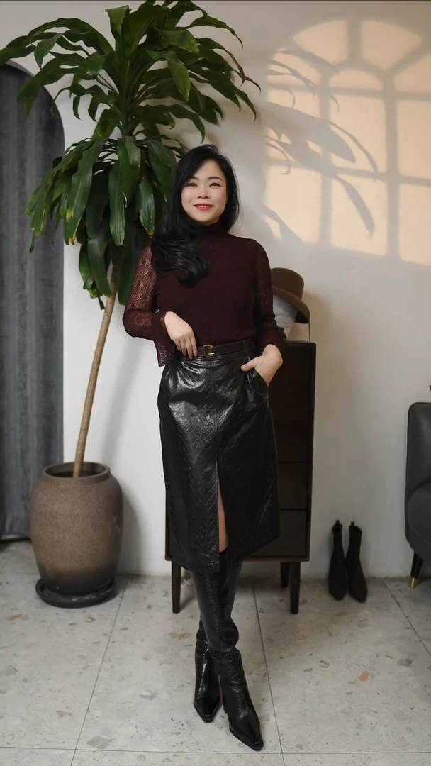 透纱打底酒红，尺码