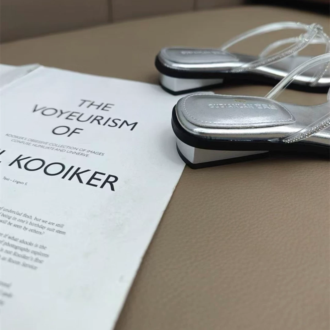 2562 2025年春夏新款凉拖外穿女鞋仙女风配裙子细带平底拖鞋女鞋