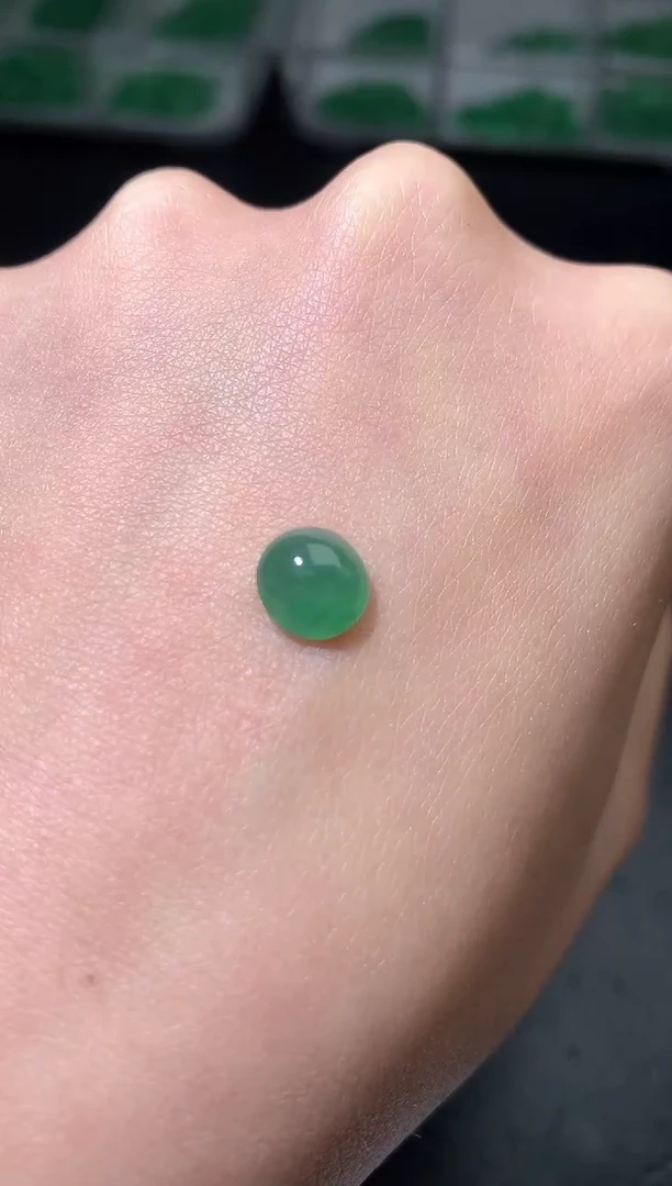 未镶嵌定制翡翠毛货