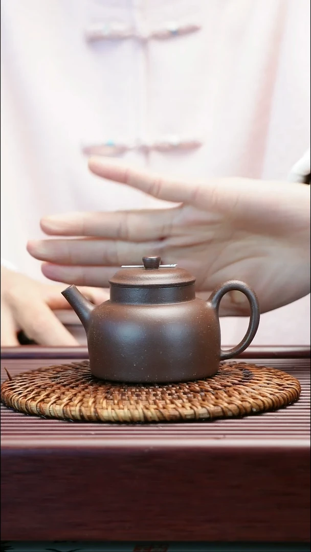 茶壶紫砂原矿紫泥 全手工 言心壶 120cc