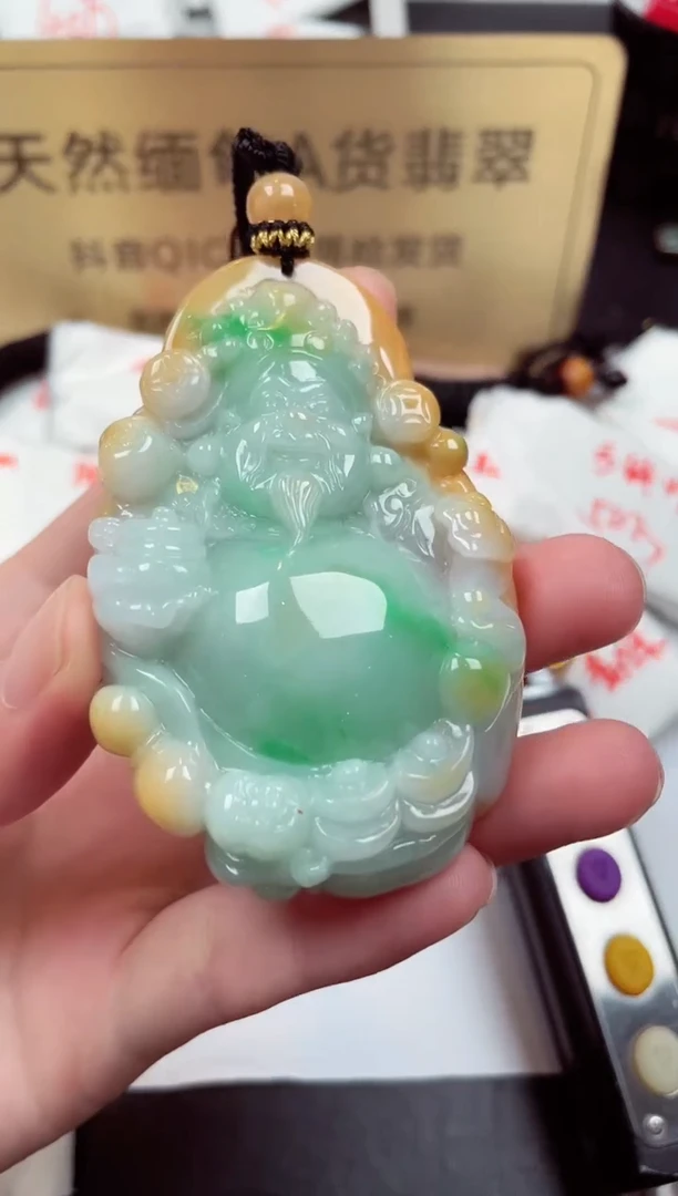 翡翠未镶嵌颈饰天然缅甸翡翠A货