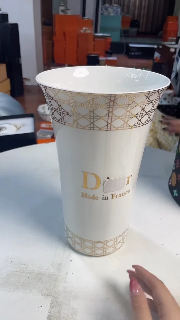 杯鸿辉家品牌瓷器，京东包邮！