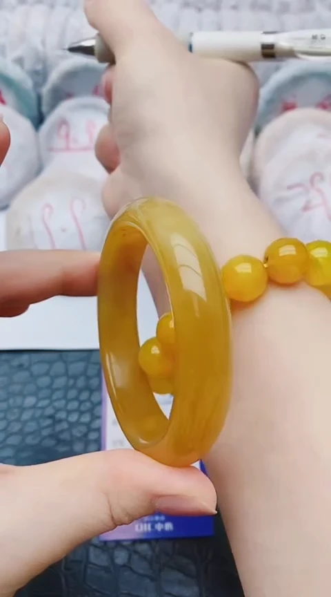 未镶嵌手镯石英质玉x128+59-60-61