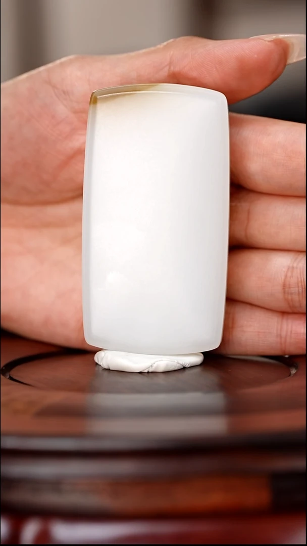 未镶嵌和田玉挂件易*寒和田玉