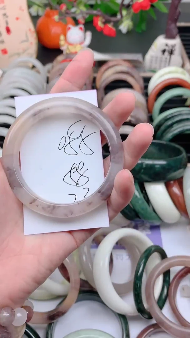 石英质玉手镯未镶嵌055