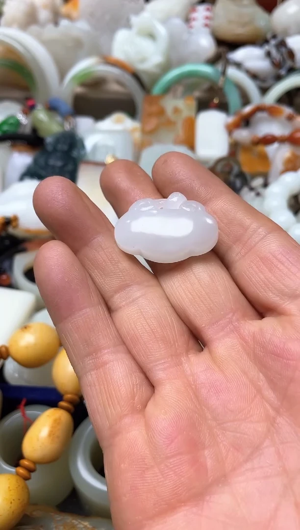 【闪购商品】和田玉挂件未镶嵌挂件