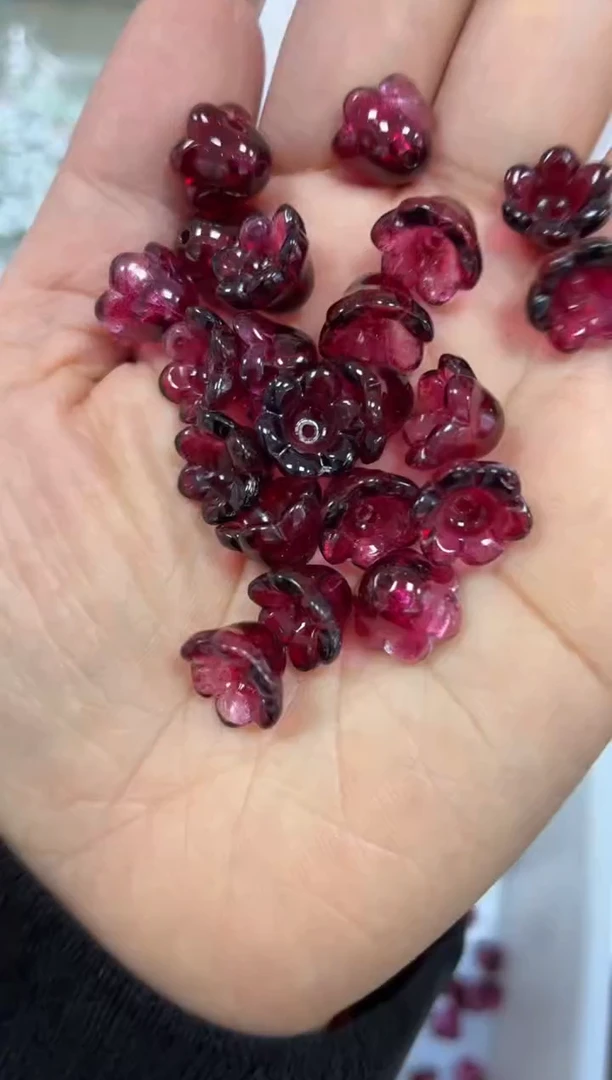 玻璃02045铃兰花100颗