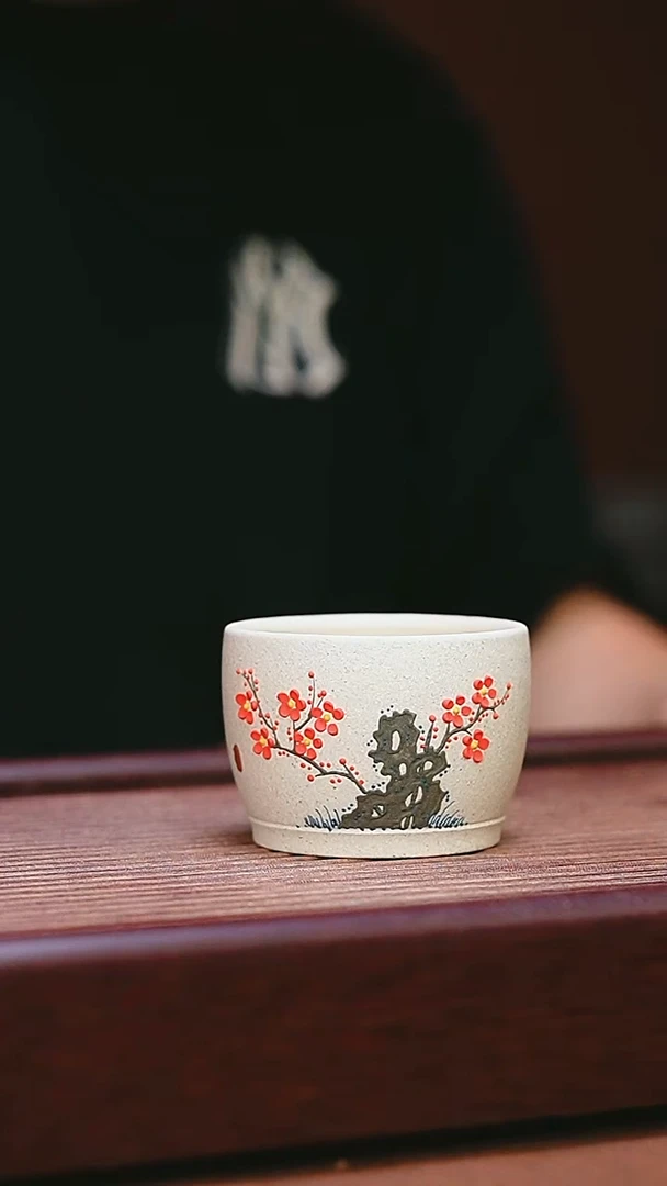 宜兴原矿紫砂   白段-红梅