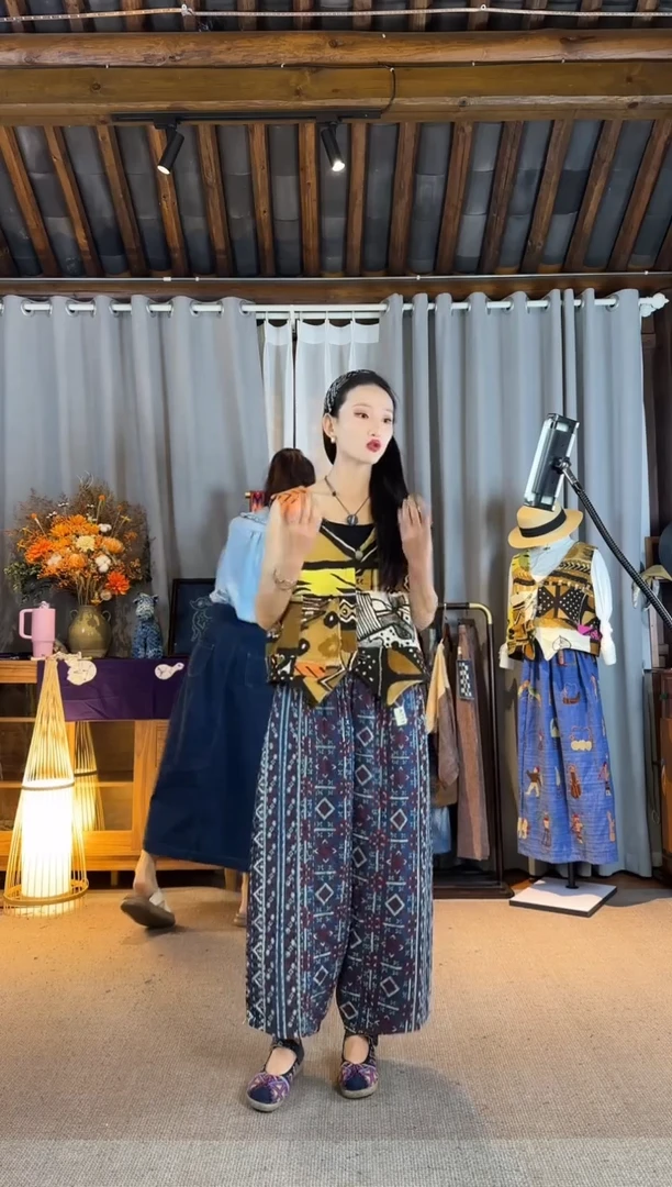 设计师款非洲泥染马甲