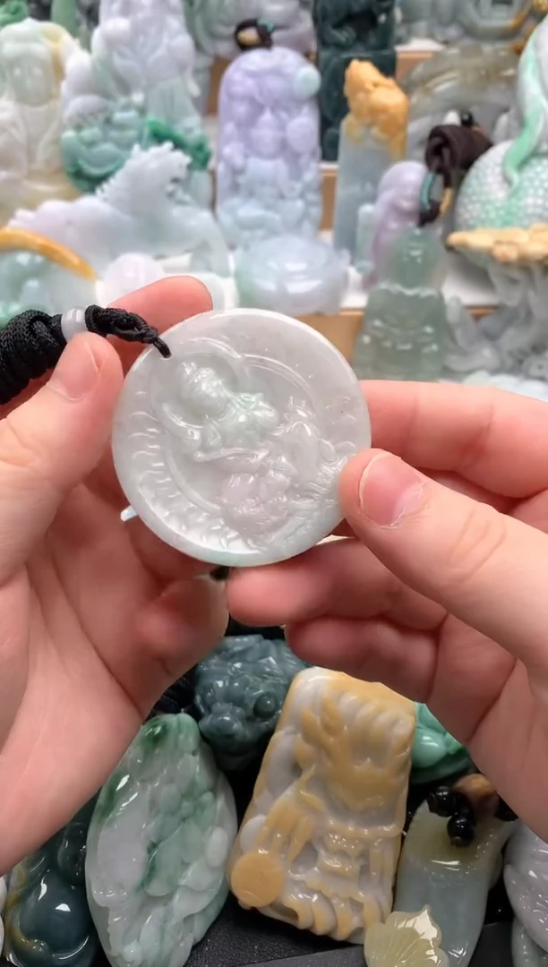 吊坠(不含链)未镶嵌翡翠1