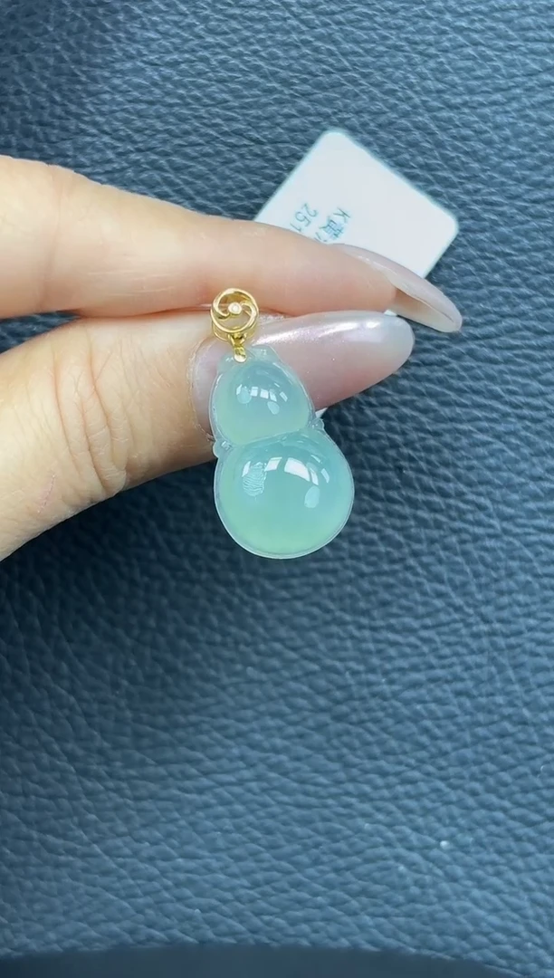 颈饰18K金镶嵌翡翠YM1112-2 葫芦