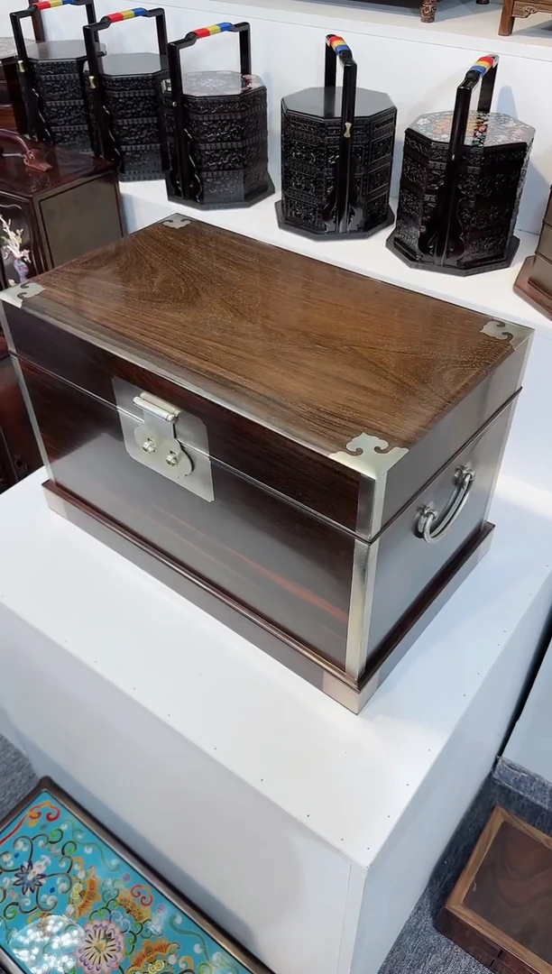 【闪购商品】红酸枝木类成套家具箱子